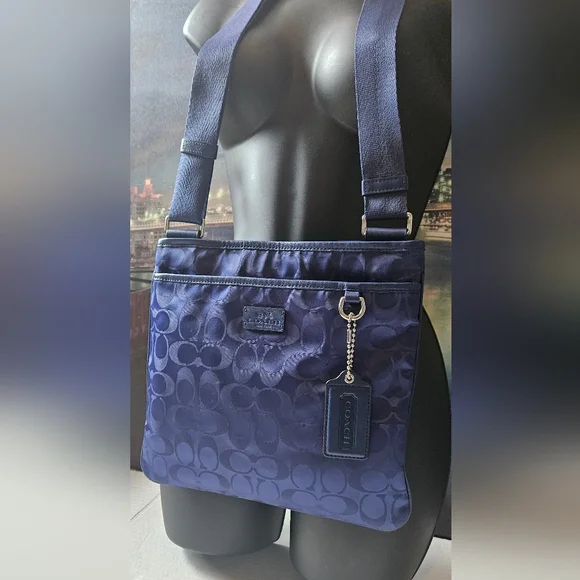 Coach Blue Crossbody Bag - Picture 15 of 16